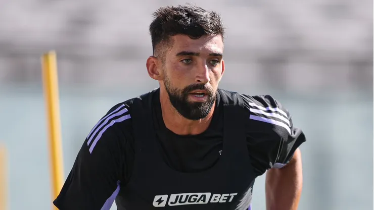 Emi Amor ya entrena con Colo Colo.