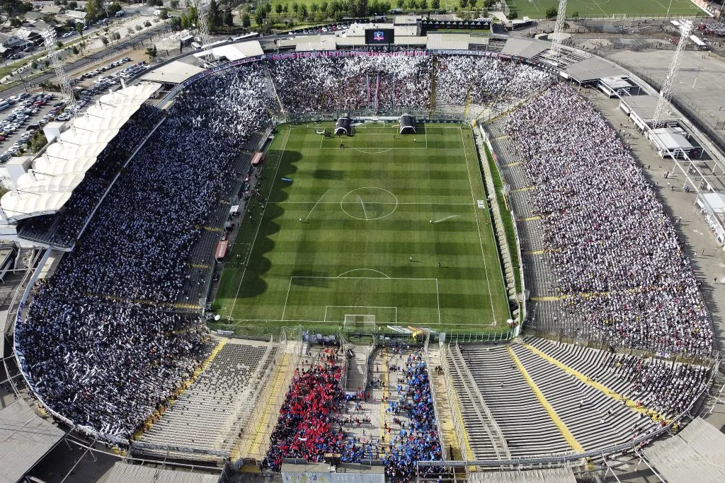 Vista aérea del estadio Monumental que criticó Johnny Herrera
