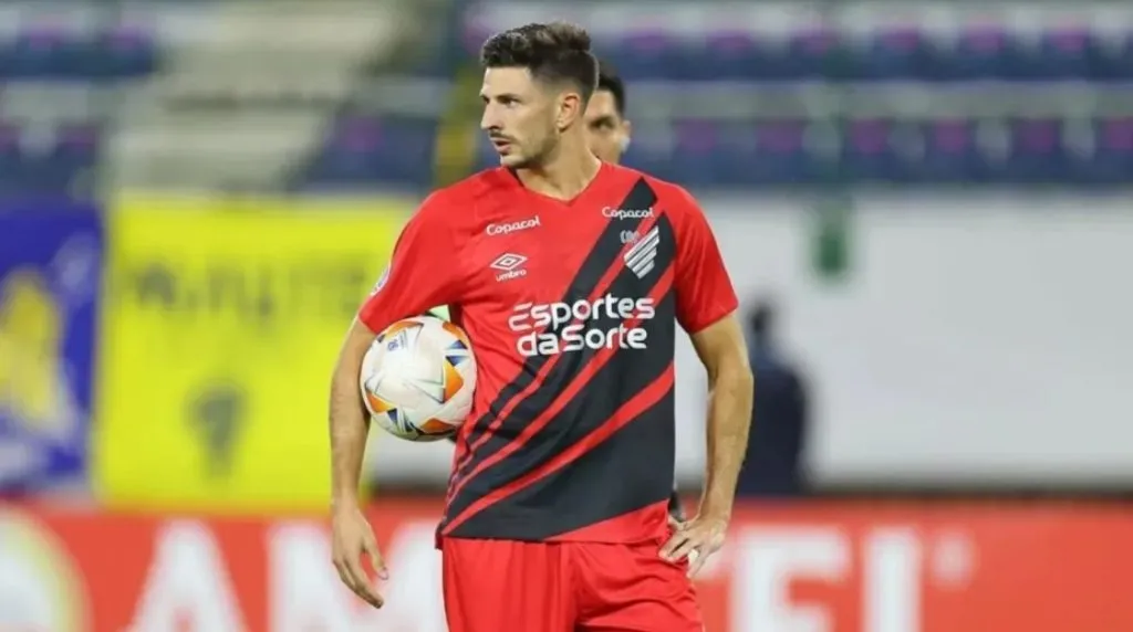 Di Yorio recibirá en la “U” el mismo sueldo que percibe en Paranaense