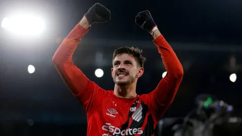 Universidad de Chile le pagará a Di Yorio el mismo sueldo que gana en Brasil