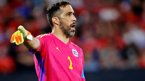 Claudio Bravo habló tras conocerse robo en su casa.