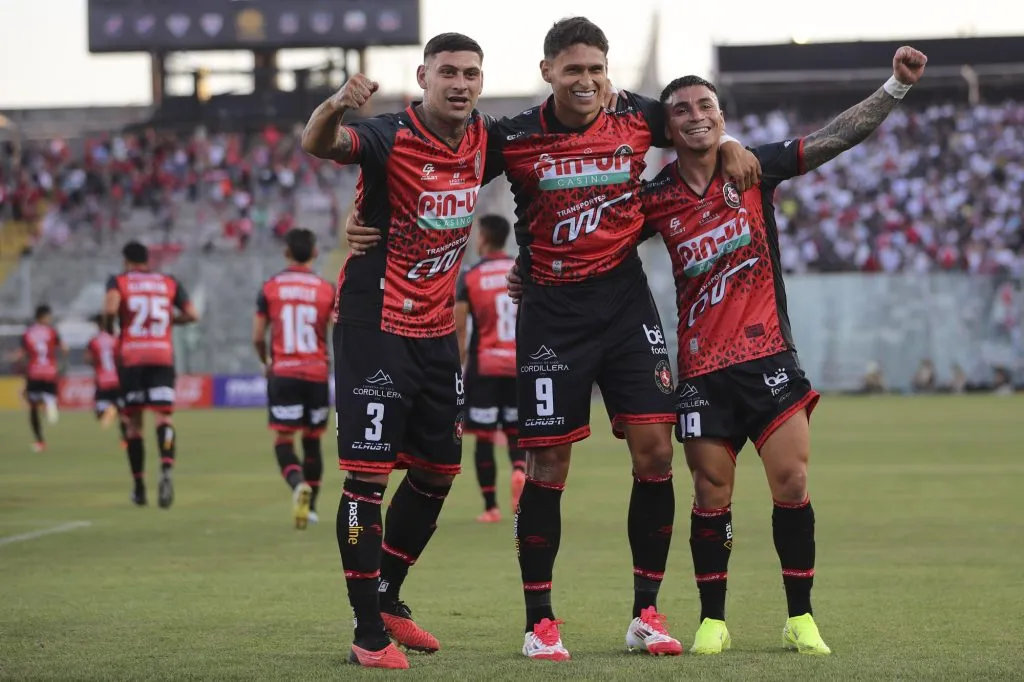 Colo Colo sorprende a Colo Colo y deja mal parado a Brayan Cortés en medio de las críticas y odio albo.