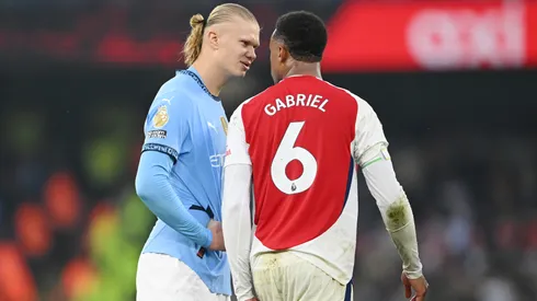 Erling Haaland y Gabriel Magalhães cara a cara en el último Arsenal vs Manchester City en la liga inglesa.