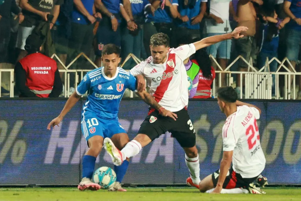Lucas Assadi fue titular en el primer amistoso ante Coquimbo y luego sólo sumó minutos en la U. Foto: Eduardo Fortes/Photosport
