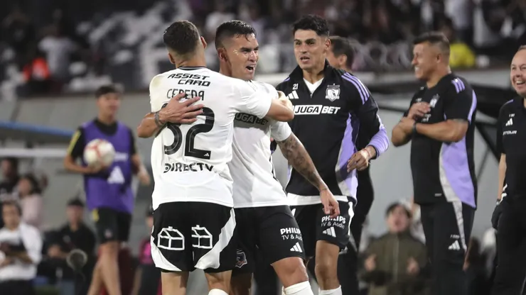 Sebastián Vegas, defensor de Colo Colo, festeja su gol contra Deportes Limache en la fecha 1 de la Copa Chile 2025.