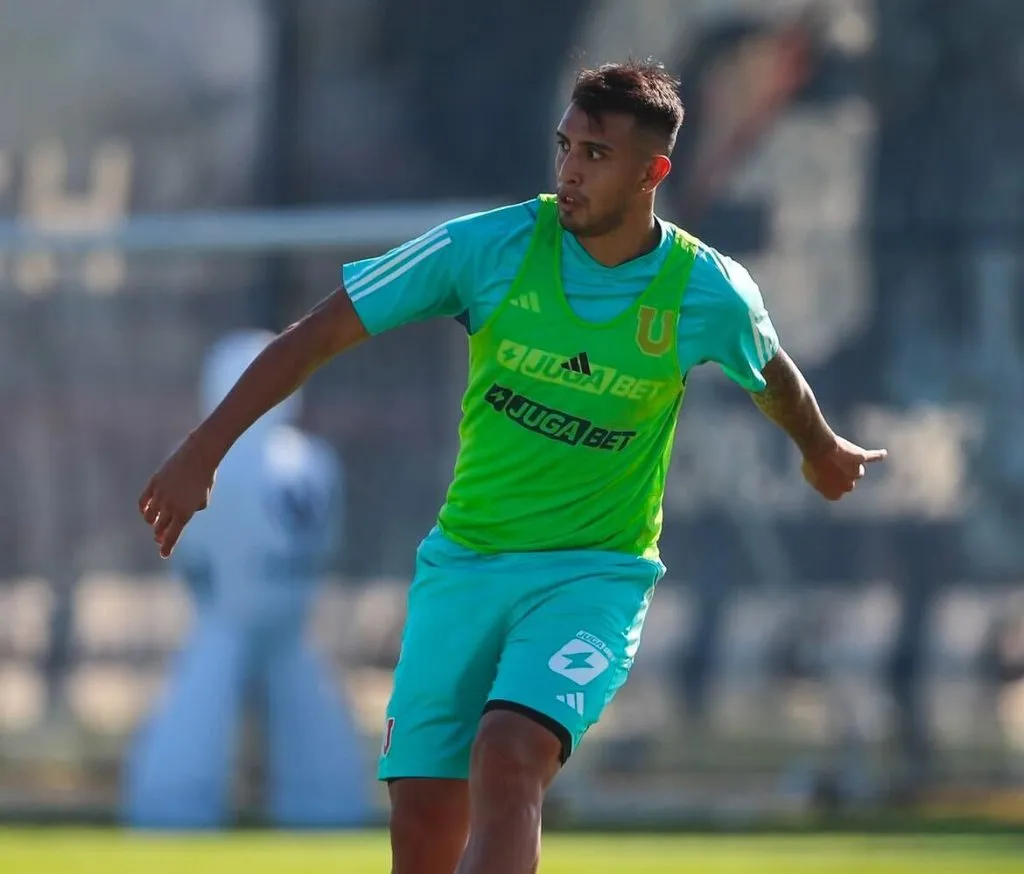 El Tucu Contreras espera su estreno en U de Chile. Foto: Nicolás Maldonado / U de Chile.