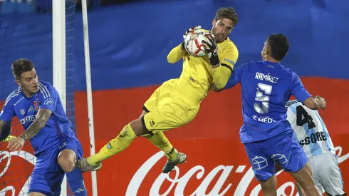 Arquero de Magallanes y la espinita tras ganarle a la U.