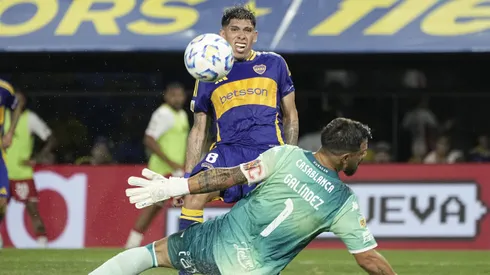 Carlos Palacios anotó su primer gol en Boca.