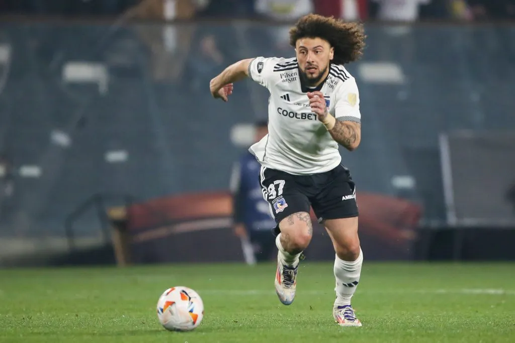 La ausencia de Maximiliano Falcón se está haciendo notar en estos primeros partidos de Colo Colo. | Foto: Photosport.