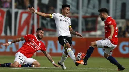 Se mueven las grúas en el fútbol chileno.