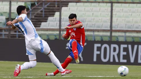 Chile cae ante Argentina.