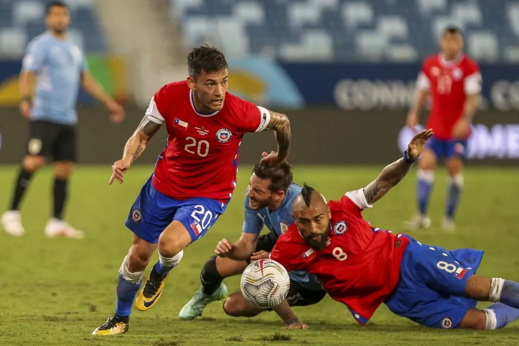 Arturo Vidal y Charles Aránguiz quedaron descartados para enfrentar a Panamá. Foto: Photosport.