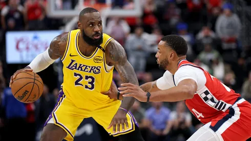 LeBron James podría cambiar de equipo