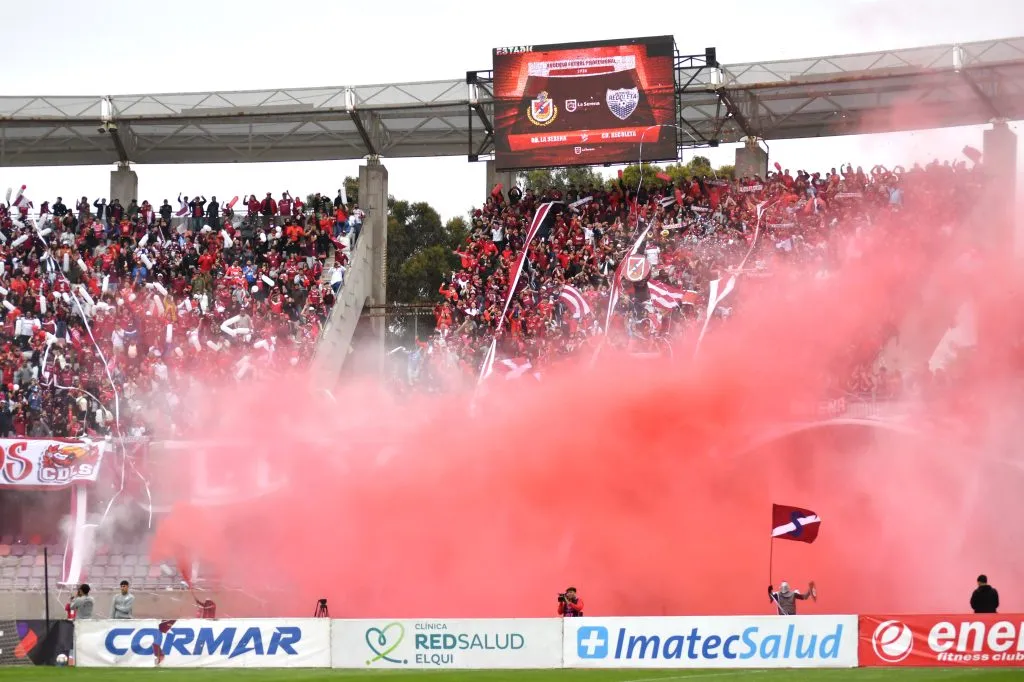 La Serena vs Colo Colo se juega solo con hinchas granates | Photosport