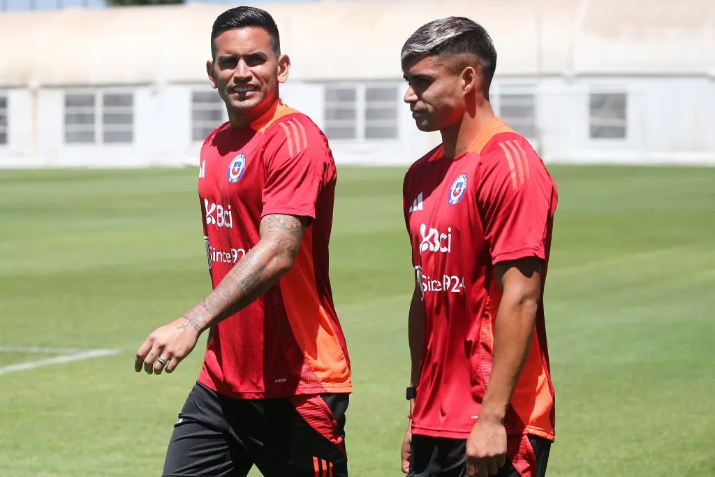 Sebastián Vegas y Fabián Hormazábal serán titulares ante Panamá. (Javier Salvo/Photosport).