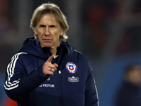Ricardo Gareca detiene la práctica para reprochar a jugador de la U