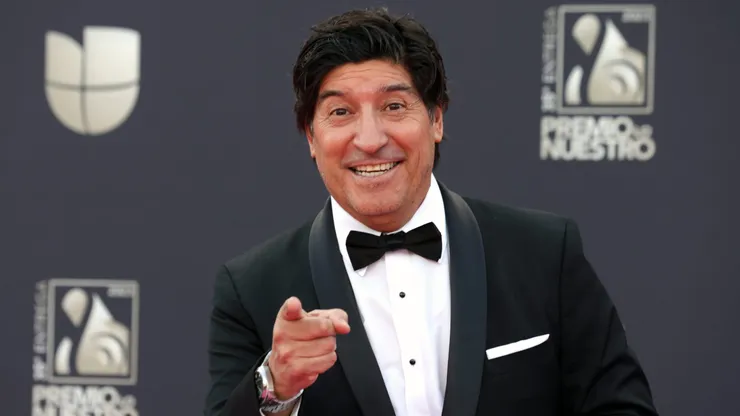 El delantero nacional no se mostró de acuerdo con CR7 y mencionó a su candidato al mejor de la historia.
