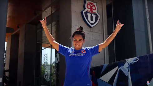 Su Helen Galaz llora por su llegada a Universidad de Chile.