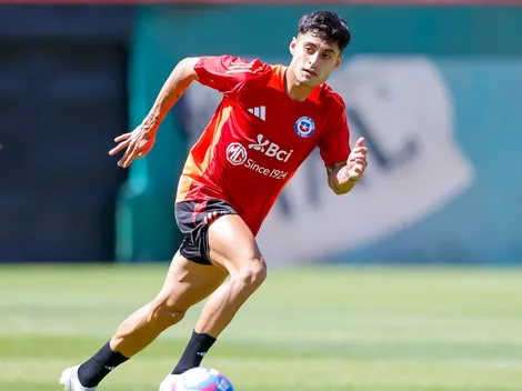 ¿Qué pasó? Altamirano abandona la concentración de Chile