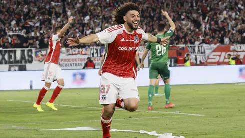 Maximiliano Falcón cuando era querido en Colo Colo.