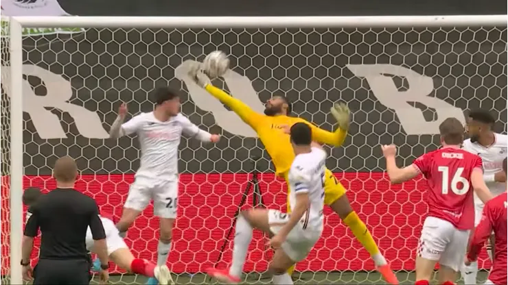 Lawrence Vigouroux tuvo una tarde soñada en el Swansea.