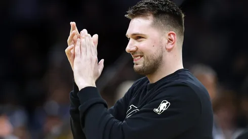 El jugador de la NBA debutaría pronto con su nuevo equipo.