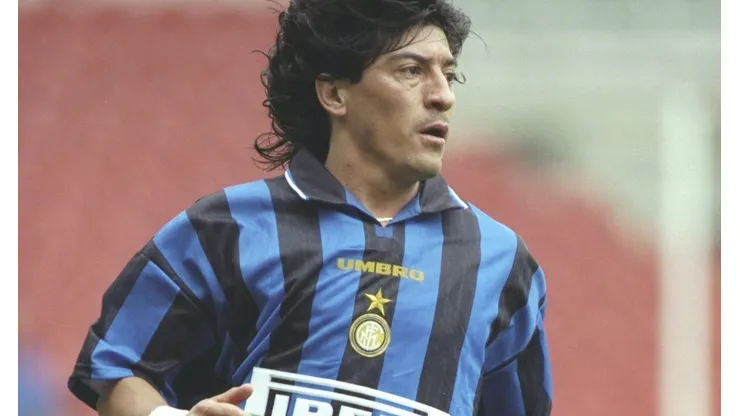 El jugador reveló la historia detrás de su icónica camiseta.