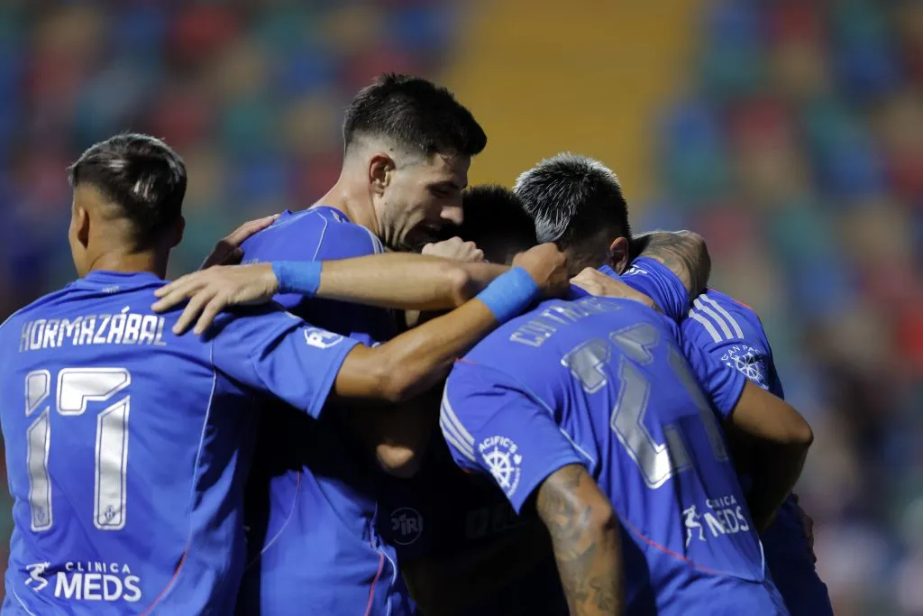 Todo terminó bien para Di Yorio y la U. (Javier Torres/Photosport).