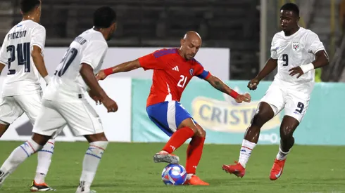 Marcelo Díaz sumó minutos ante Panamá.