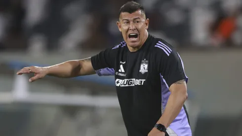 Almirón reclama por la programación de Colo Colo