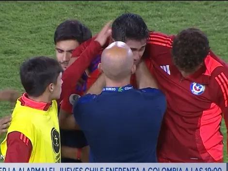 Almirón calma a Damián Pizarro por su llanto en la Sub 20