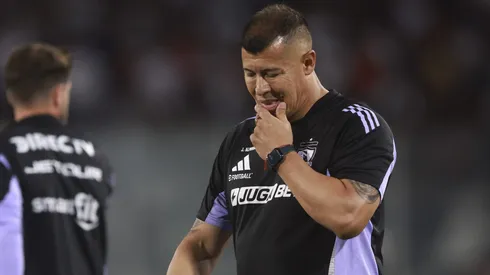 Jorge Almirón lanzó una dura crítica a las autoridades y le pegaron de vuelta.