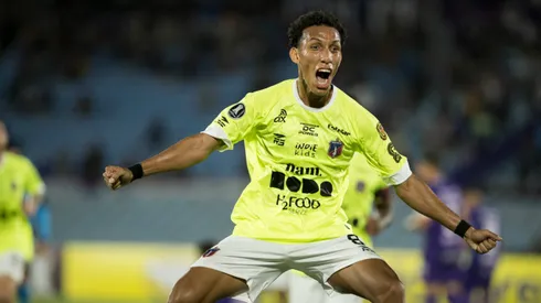 Monagas eliminó en Uruguay al histórico Defensor Sporting