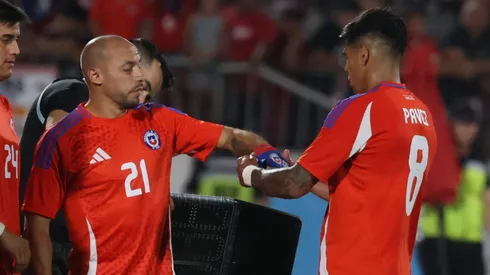 Esteban Pavez le dio la jineta de capitán a Marcelo Díaz.