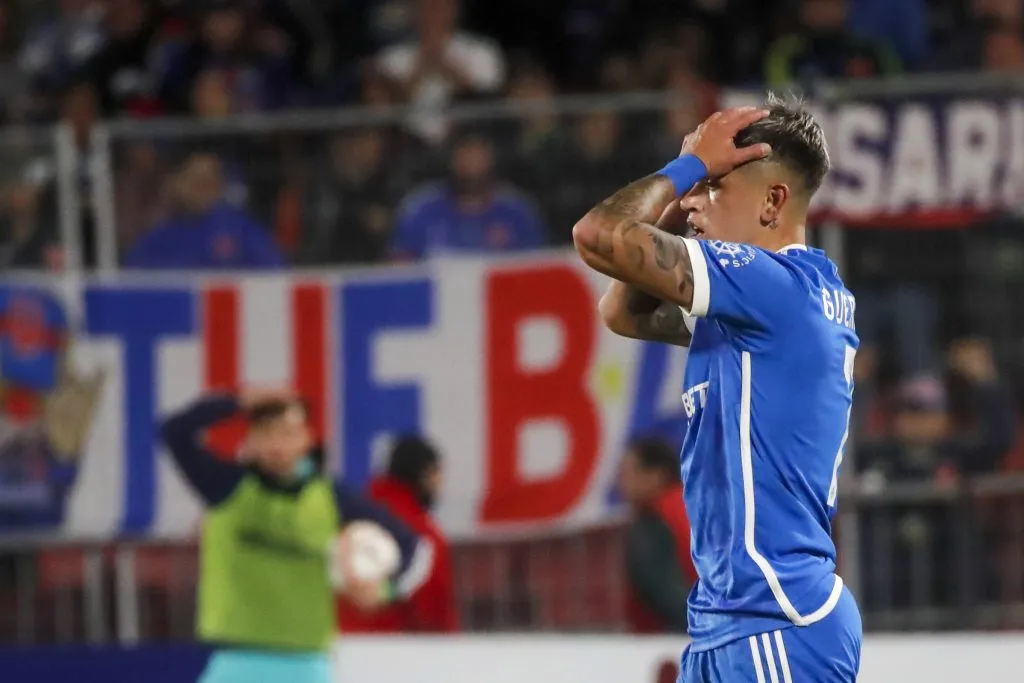 Maximiliano Guerrero asusta a la U con su lesión. Foto: Photosport.