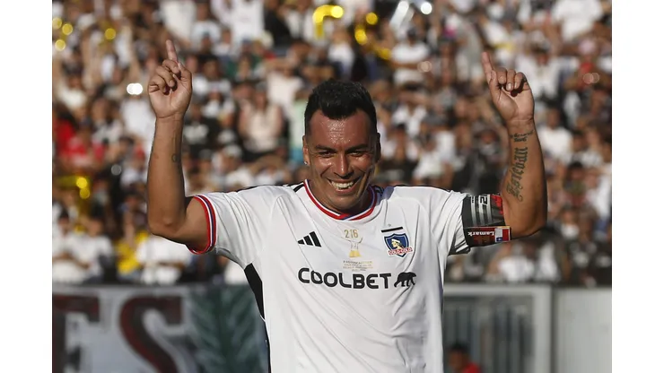 El goleador de Colo Colo es uno de los postulantes a importante cargo.