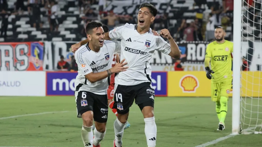 Salomón Rodríguez ha respondido con goles en Colo Colo, pero su físico lo ha dejado casi sin participar. Foto: Photosport.