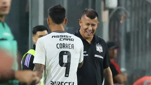 Javier Correa fue la gran figura de Colo Colo: anotó tres goles.