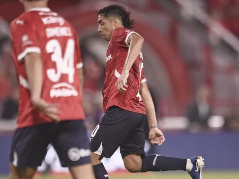 ¡Magia pura! Cabral anota una joya en triunfo de Independiente