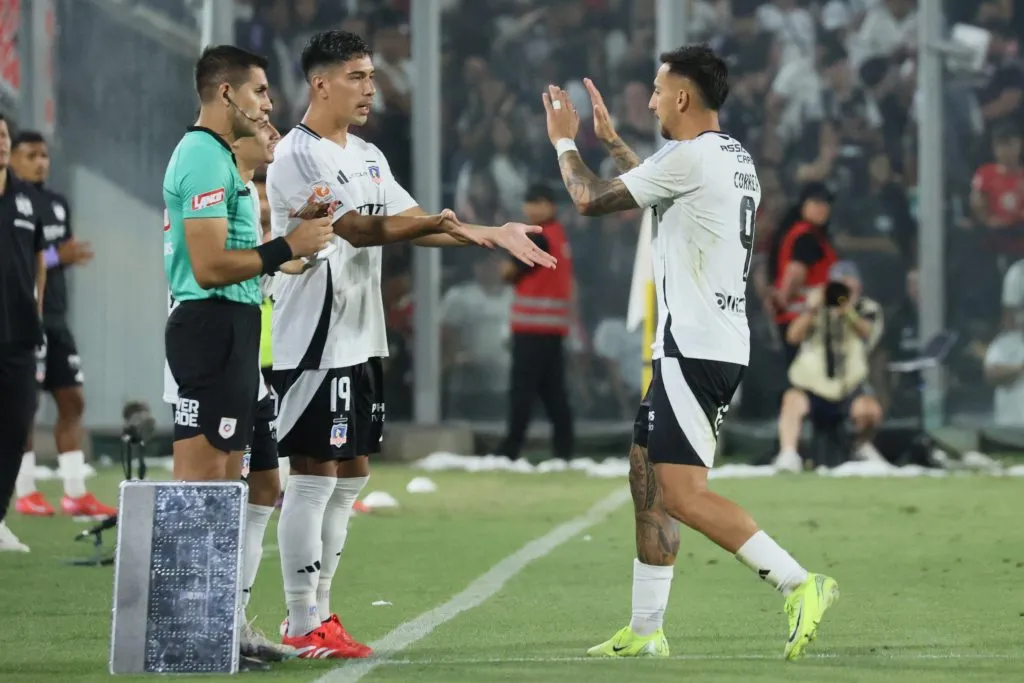 Javier Correa fue reemplazado por Salomón Rodríguez. (Dragomir Yankovic/Photosport).