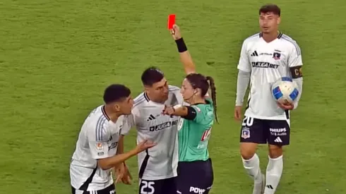 Aquino vio la roja directa por una extraña situación.