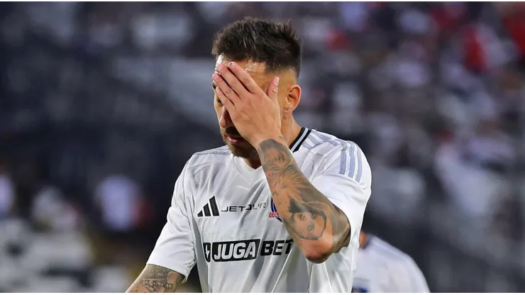 Uno de los refuerzos albos vio la goleada desde la tribuna.
