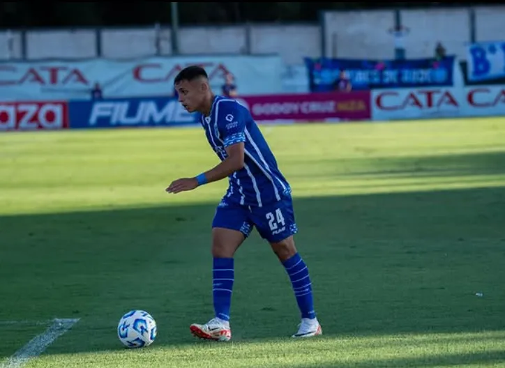Bastián Yáñez en acción por Godoy Cruz. (Foto: Instagram).