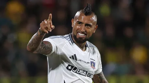 Arturo Vidal vuelve a Colo Colo como titular de última hora.