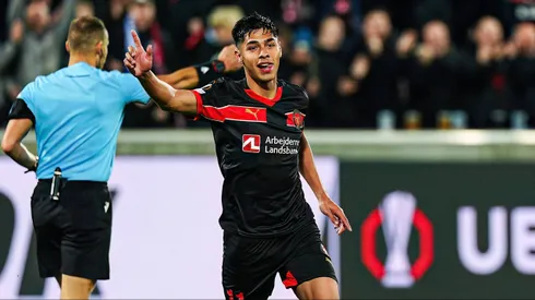Darío Osorio jugando por Midtjylland.