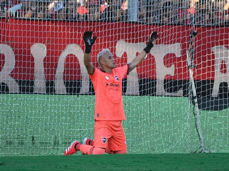 Se lo perdió Colo Colo: Navas vende humo como loco en Argentina