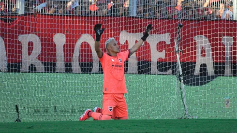 Keylor Navas enciende el clásico rosarino.