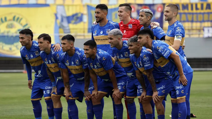 Everton vive un fuerte conflicto.
