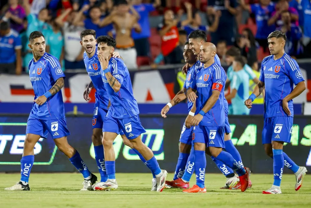 Altamirano agradeció a sus compañeros | Photosport