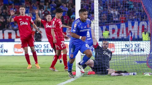 Guerra le puso broche dorado a la paliza de U de Chile ante Ñublense.